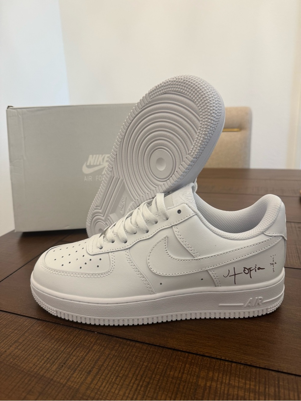 Nike Air Force 1 White